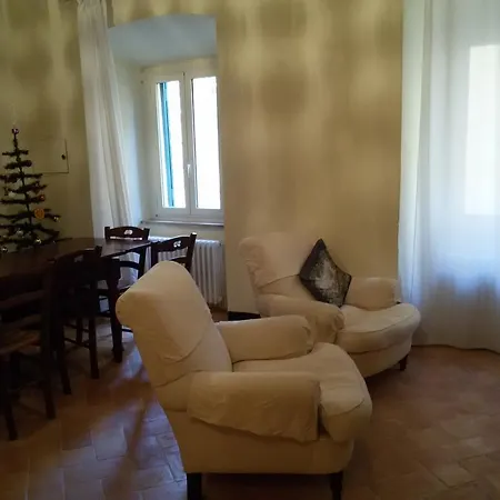 Hébergement de vacances Palazzo Celembrini *